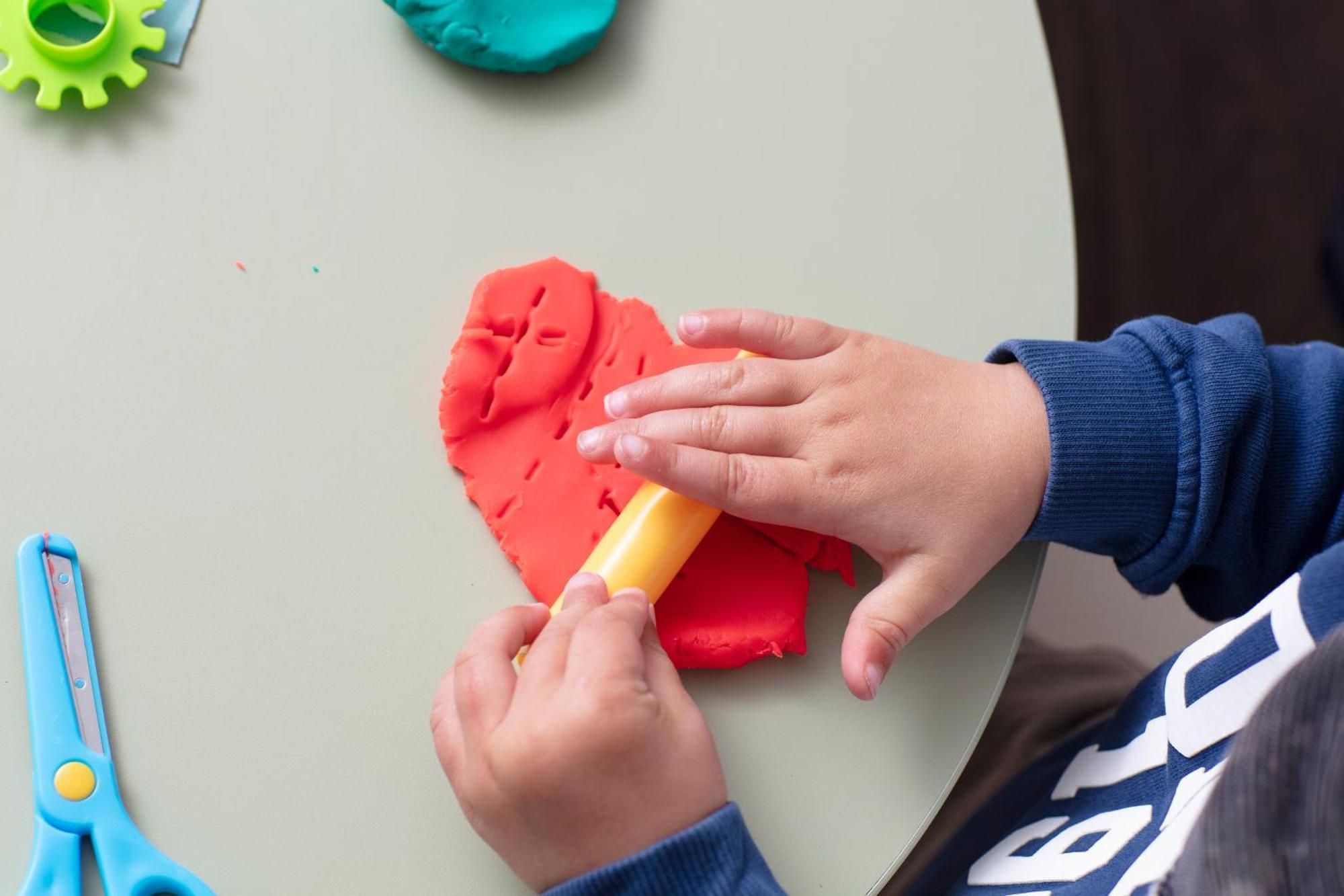 Schloss Roxburghe, Part Of Destination By Hyatt Eksteriør billede Child playing with Play-Doh